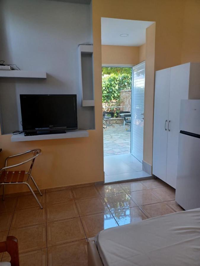 Apartamente Gleni Саранде Екстериор снимка