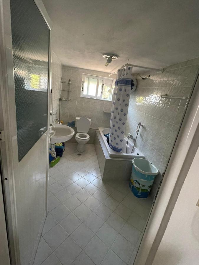 Apartamente Gleni Саранде Екстериор снимка